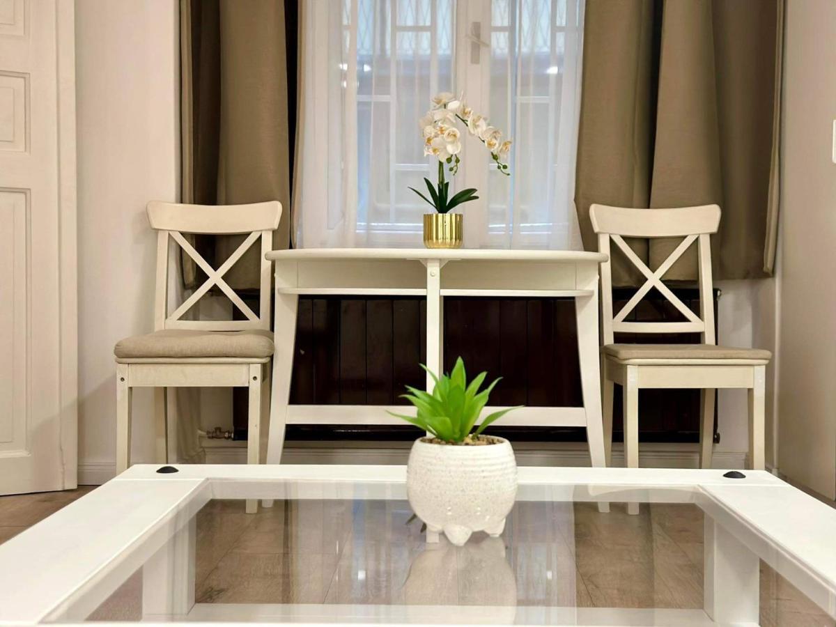 Roxy Studio 4A Budapest Exteriör bild