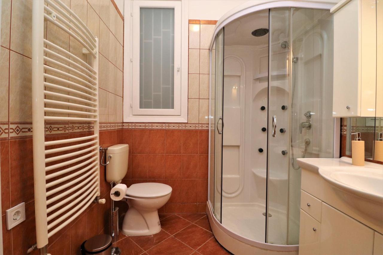 Roxy Studio 4A Budapest Exteriör bild